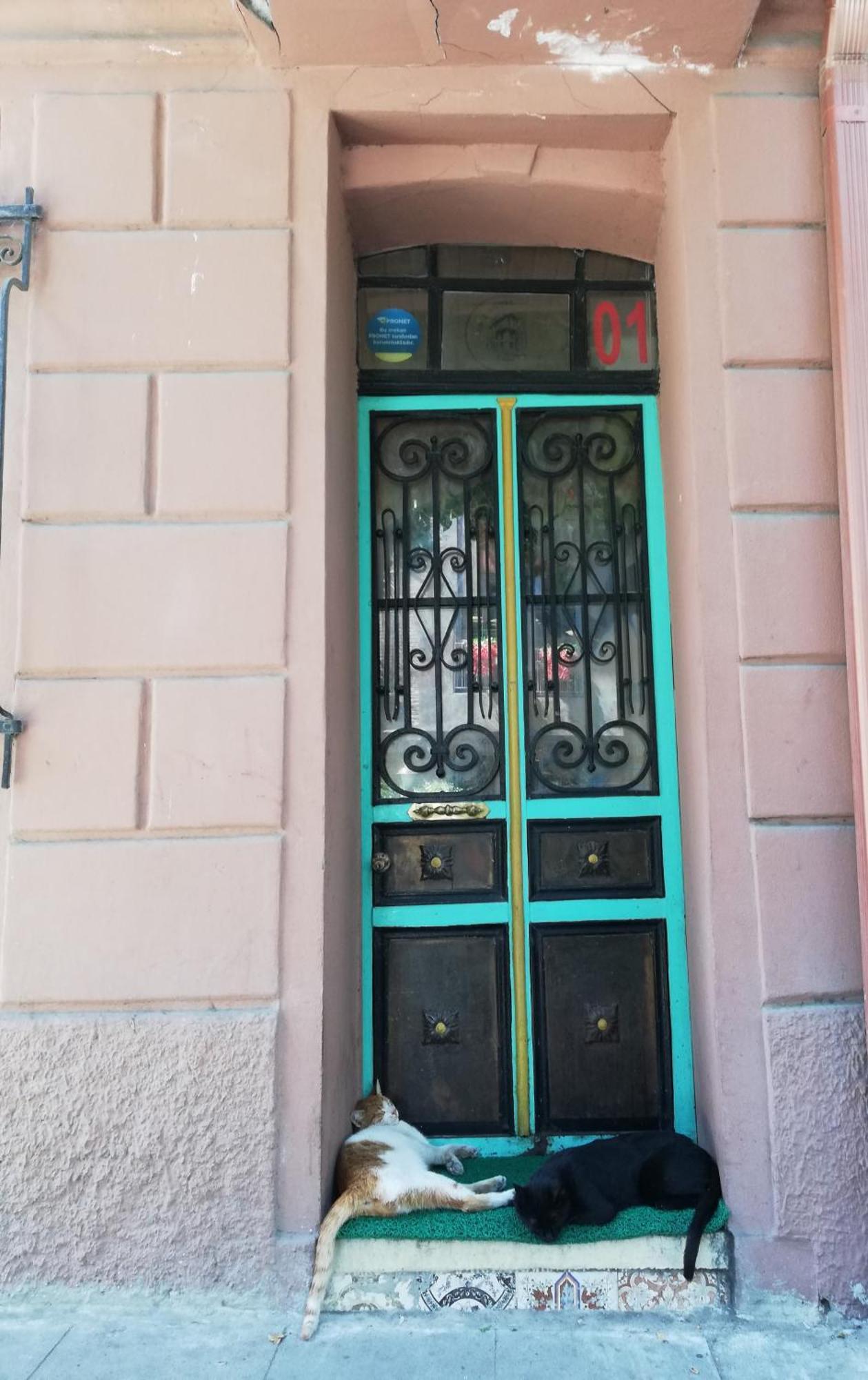 No 1 House By Valence Hotel Istanbul Exterior photo